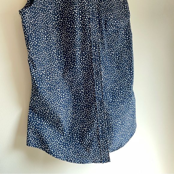 Banana Republic Womens Navy White Tailored Fit Sleeveless Button Up Blouse Sz 10 - Picture 4 of 12